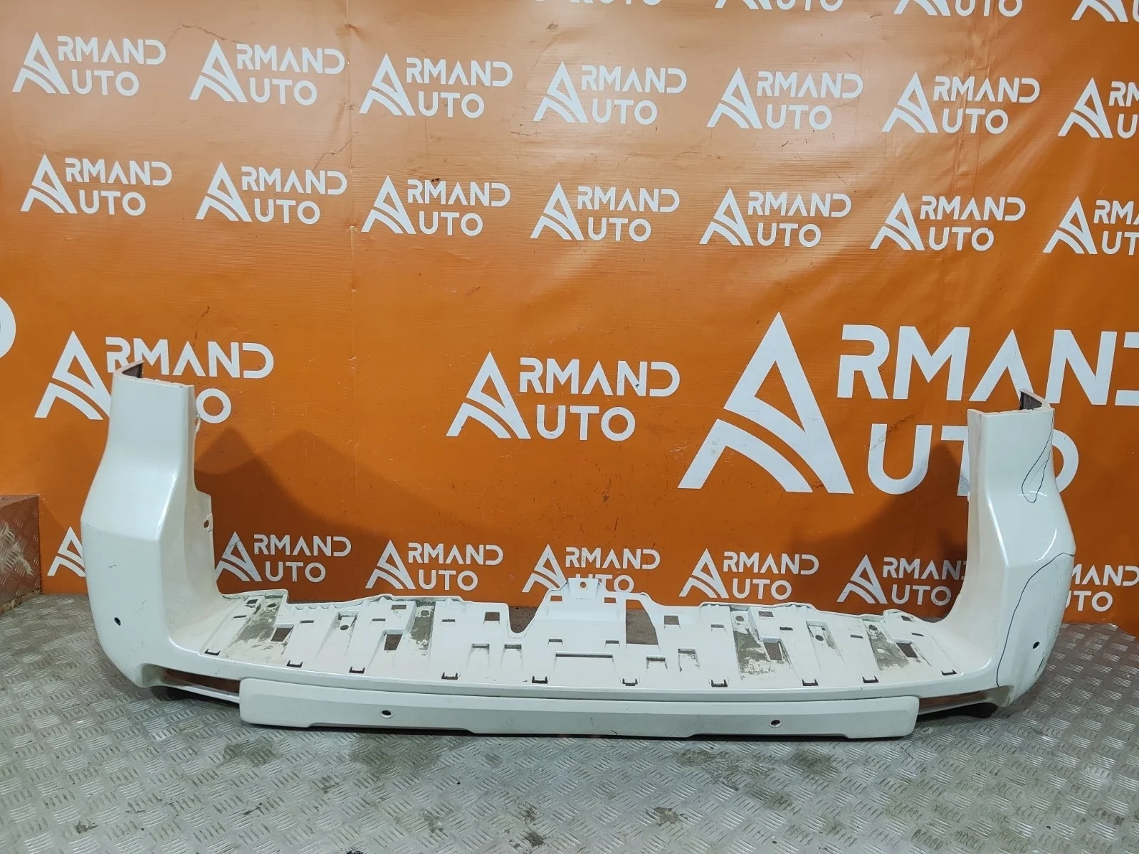 Бампер Toyota Land Cruiser Prado 2017-нв 150