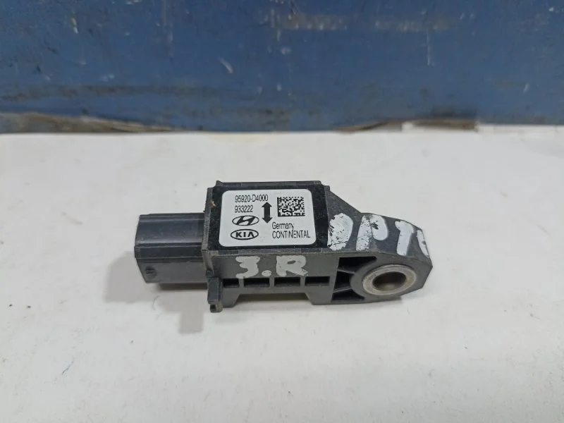 Датчик удара Airbag Kia Optima 4 2019 95920D4000 JF 2.0 G4ND