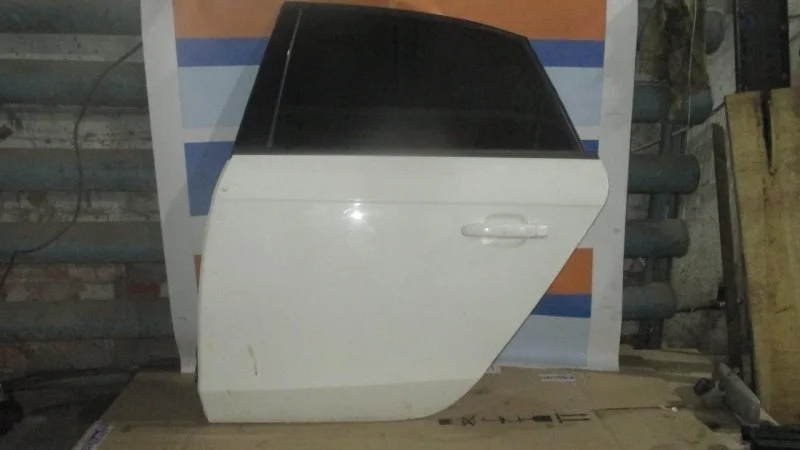 Ограничитель двери Audi A4 2007-2015 8K0839249C B8, задний