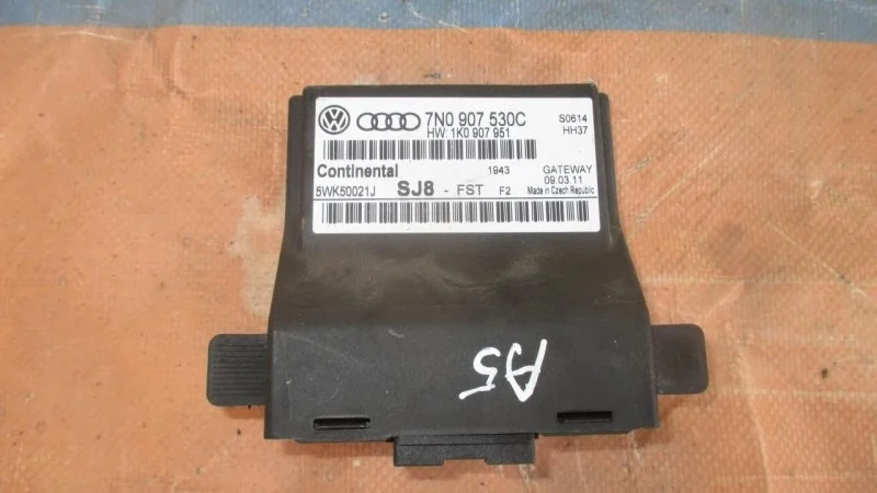 Блок управления межсетевым интерфейсом Skoda Octavia A5 2004-2013 7N0907530HZ00 1Z