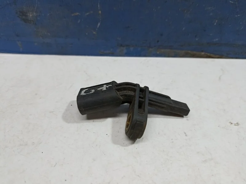 Датчик ABS Volkswagen Golf Plus 2005 - 2014 7H0927804, передний правый