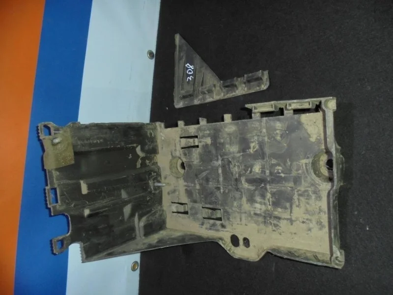 Кронштейн АКБ Peugeot 308 2007-2015 5615H2