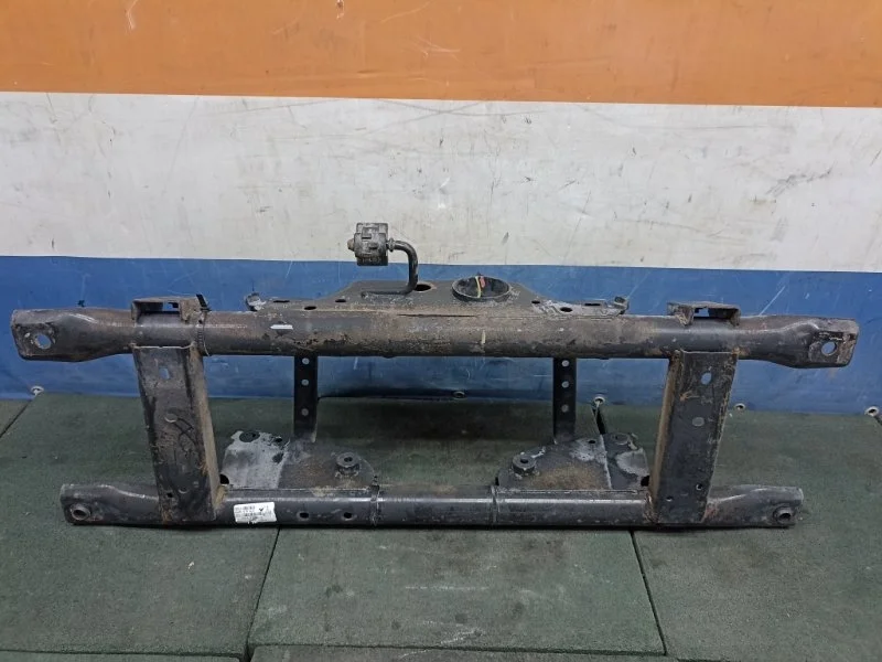 Подрамник Renault Duster 1 2010-2021 554039122R, задний