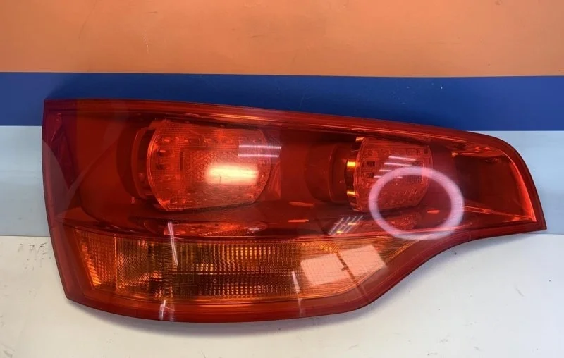 Фонарь Audi Q7 2005 - 2015 4L0945093, задний левый