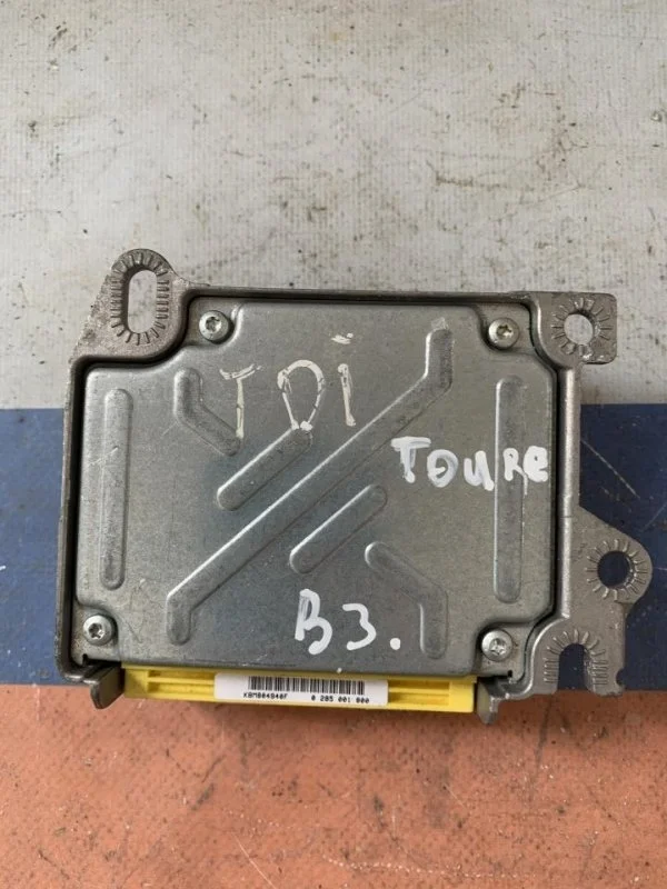 Блок Airbag Volkswagen Touareg 1 2002 - 2010 3D0909601F 7L