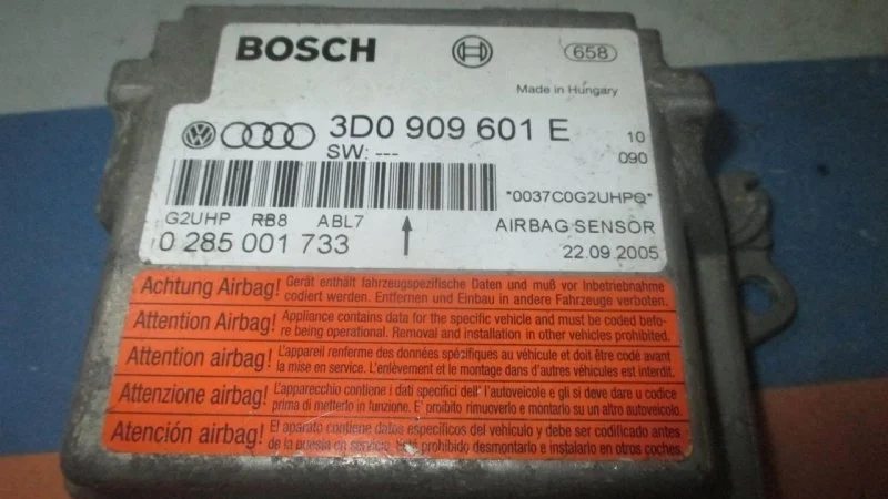 Блок Airbag Volkswagen Touareg 1 2002 - 2010 3D0909601E 7L