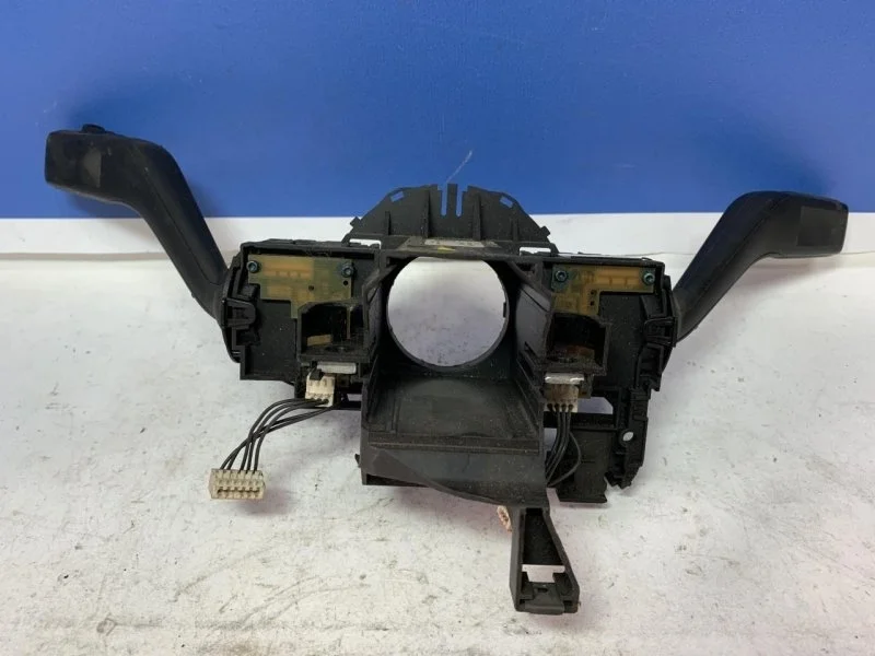 Переключатель подрулевой Volkswagen Passat B6 2005 - 2010 3C9953513P9B9