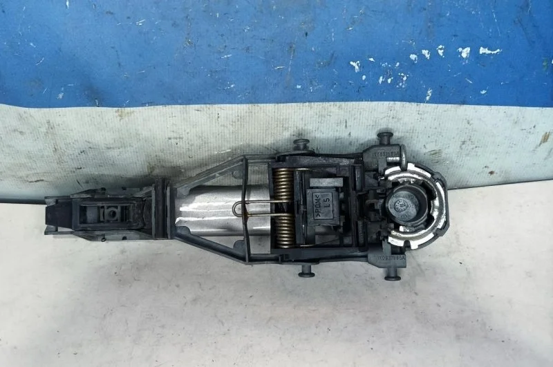 Ручка наружная Skoda Octavia A5 2004-2013 3B0837207GGRU 1Z, задняя левая