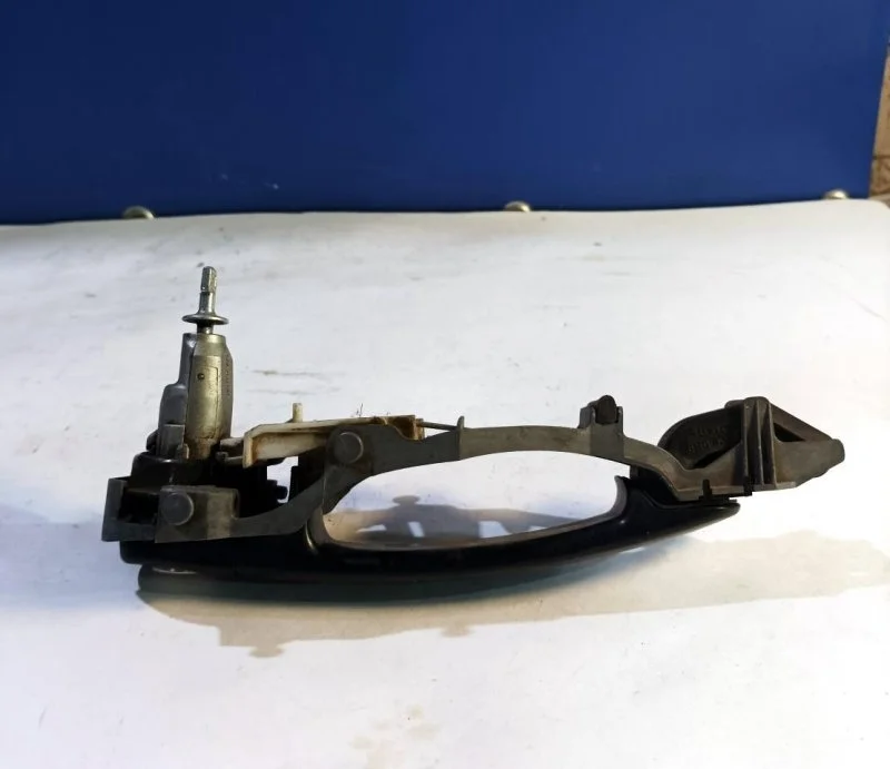 Ручка наружная Skoda Fabia Ii 2006 - 2014 3B0837205G, передняя правая