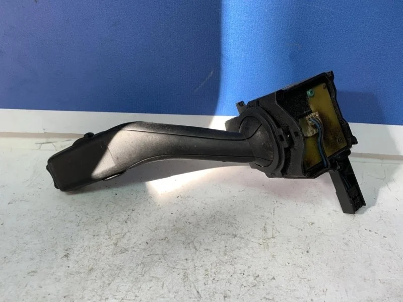 Переключатель подрулевой Volkswagen Golf 6 2009-2013 1K0953519J9B9