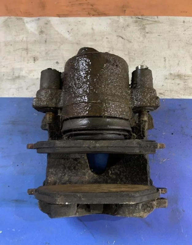 Суппорт тормозной Skoda Fabia Ii 2006 - 2014 1K0615123D, передний левый