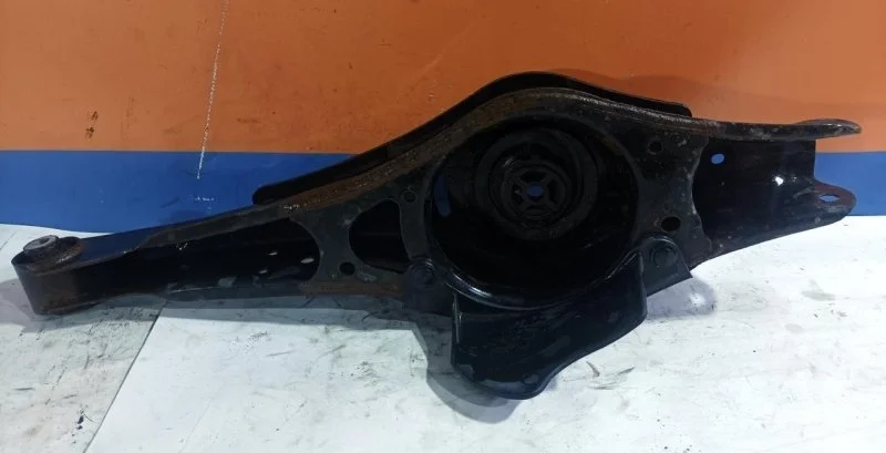 Рычаг подвески Volkswagen Golf Plus 2005 - 2014 1K0505311AB, задний