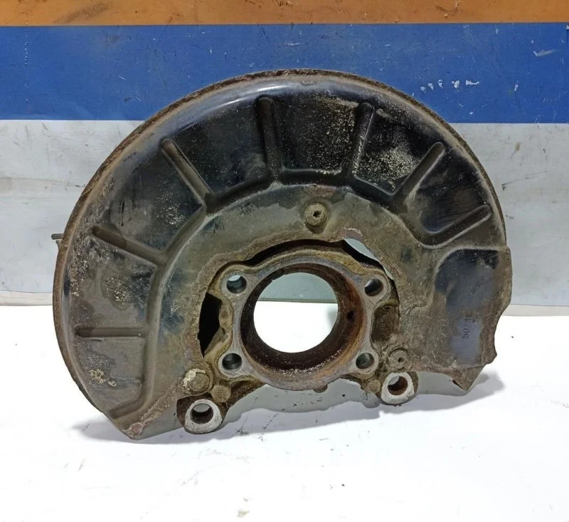 Кулак поворотный Volkswagen Tiguan 2007 - 2017 1K0407255AA, передний левый