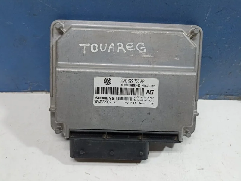 Блок управления раздаткой Volkswagen Touareg 1 2002 - 2010 0AD927755AR 7L