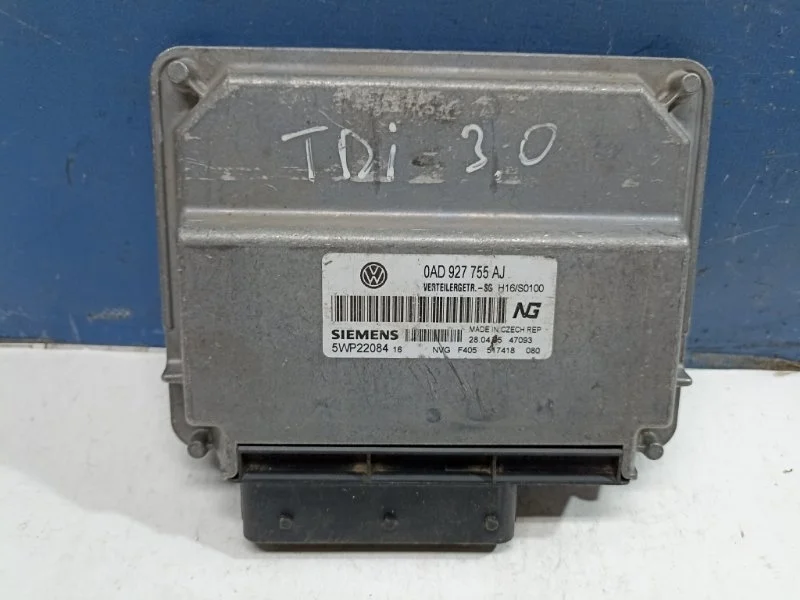 Блок управления раздаткой Volkswagen Touareg 1 2002 - 2010 0AD927755AJ 7L