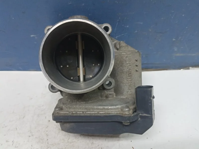 Заслонка дроссельная Skoda Octavia A5 2004-2013 06F133062Q 1Z 1.8 BZB