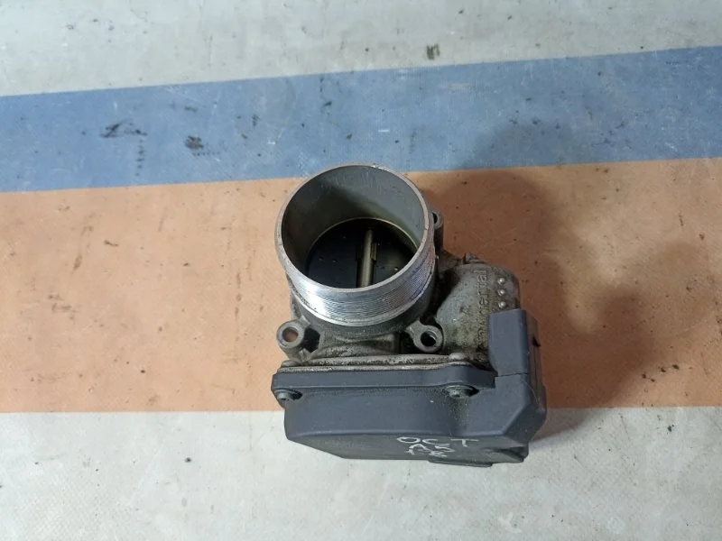 Заслонка дроссельная Skoda Octavia A5 2004-2013 06F133062Q 1Z 1.8 BZB