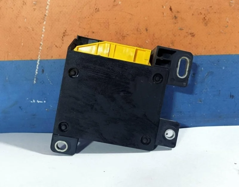 Блок управления Airbag Лада Ларгус 8201163278 R90