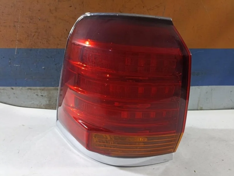 Фонарь наружный Lexus Lx570 8156160770 URJ201 5.7 3URFE, левый