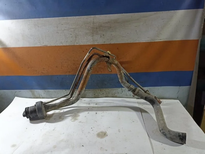 Горловина бензобака Toyota Corolla 2006 - 2013 7720112790 E150