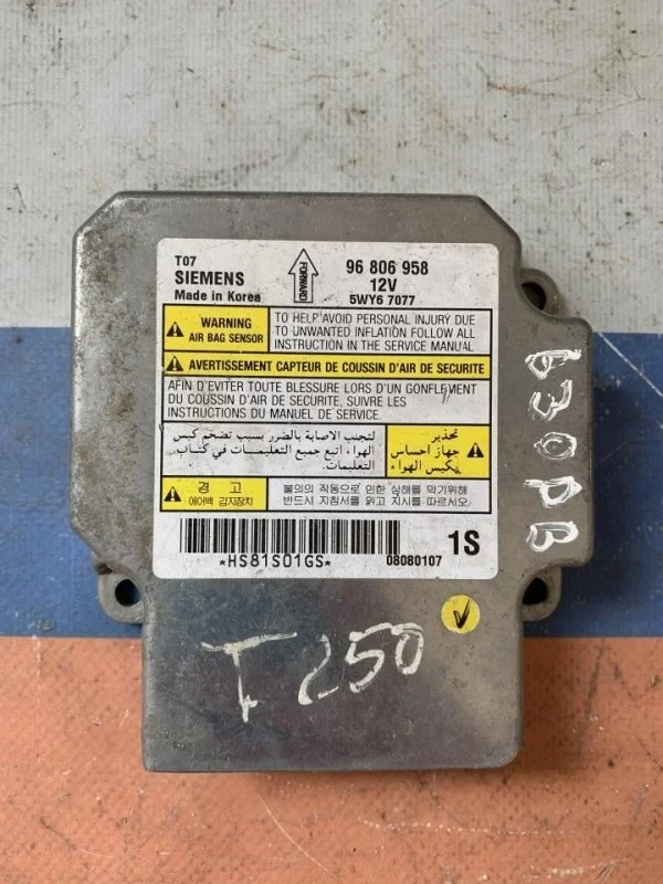Блок управления Airbag Chevrolet Aveo 1 96806958 T250