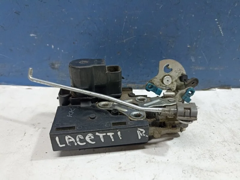 Замок двери Chevrolet Lacetti 96272642 J200, передний правый