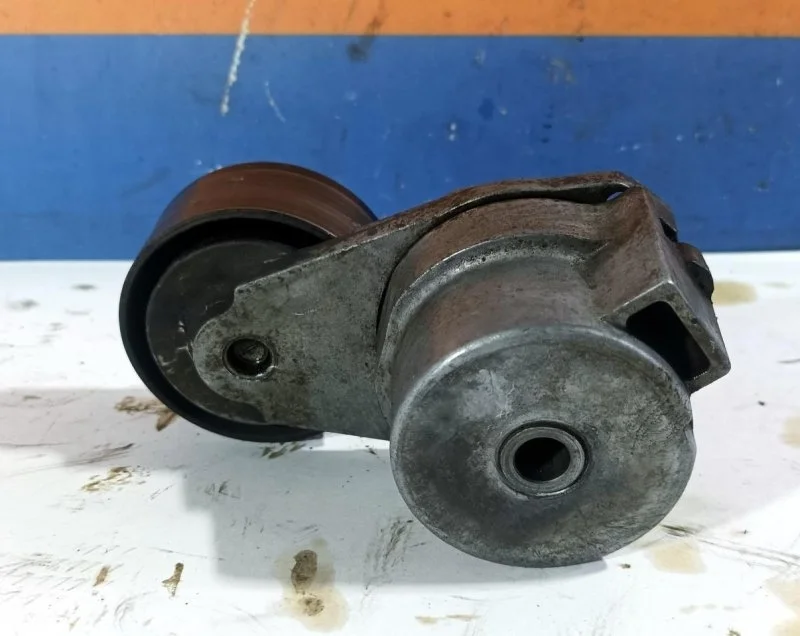 Ролик натяжитель приводного ремня Chevrolet Orlando 2012 55563512 J309 1.8 F18D4