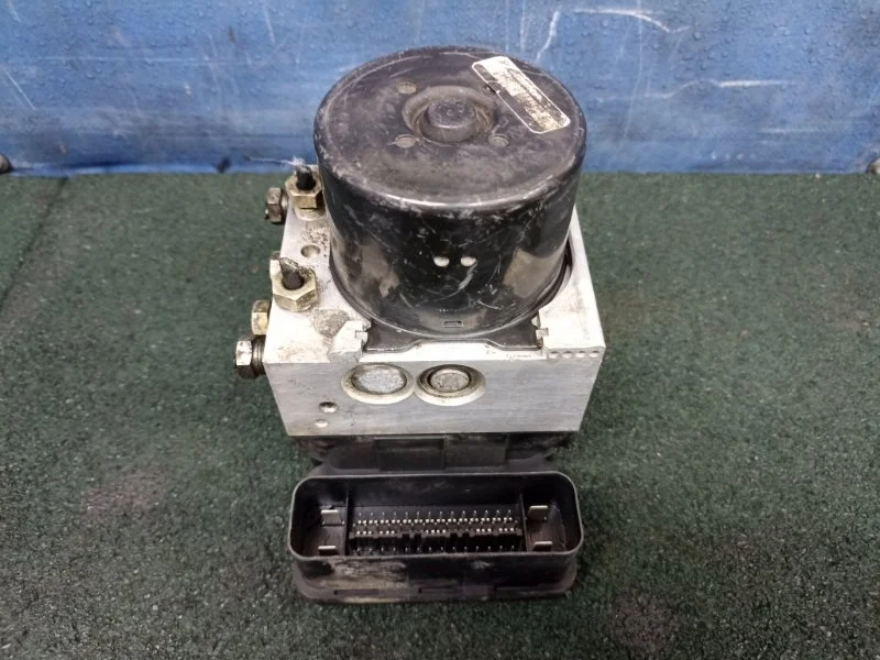 Блок ABS Volvo Xc60 31400101