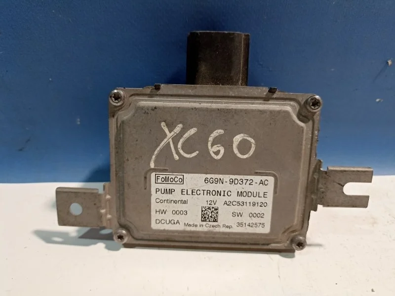 Блок управления топливным насосом Volvo Xc60 30792789