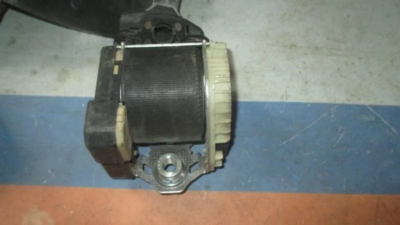 Ремень безопасности Ford Focus 2 2005-2011 1480174, передний