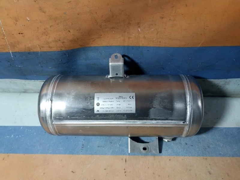 Ресивер пневмоподвески Porsche Cayenne 2007 95535804400 955 4.8 M48.01