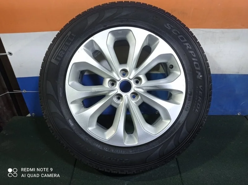 Диск литой Kia Sorento 2 2009 - 2018 529102P280 XM 2.4 G4KE
