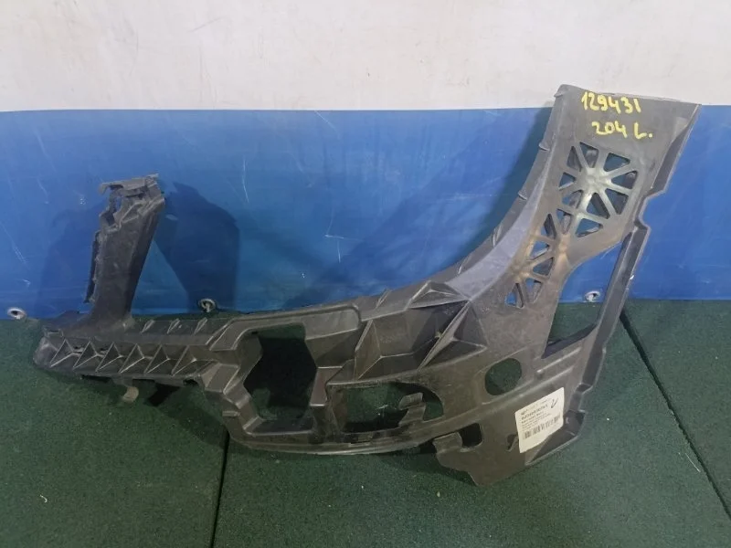 Кронштейн бампера Mercedes-Benz C-Class W204 2009 A2048850765 W204, передний левый