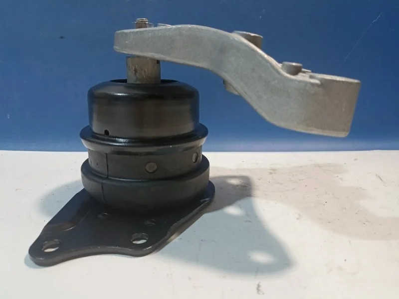 Подушка ДВС Volkswagen Polo Sedan 2011-2020 2017 6R0199167AC CFN, правая