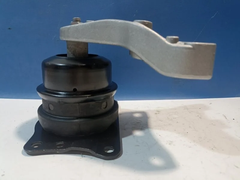 Подушка ДВС Volkswagen Polo Sedan 2011-2020 2017 6R0199167AC CFN, правая