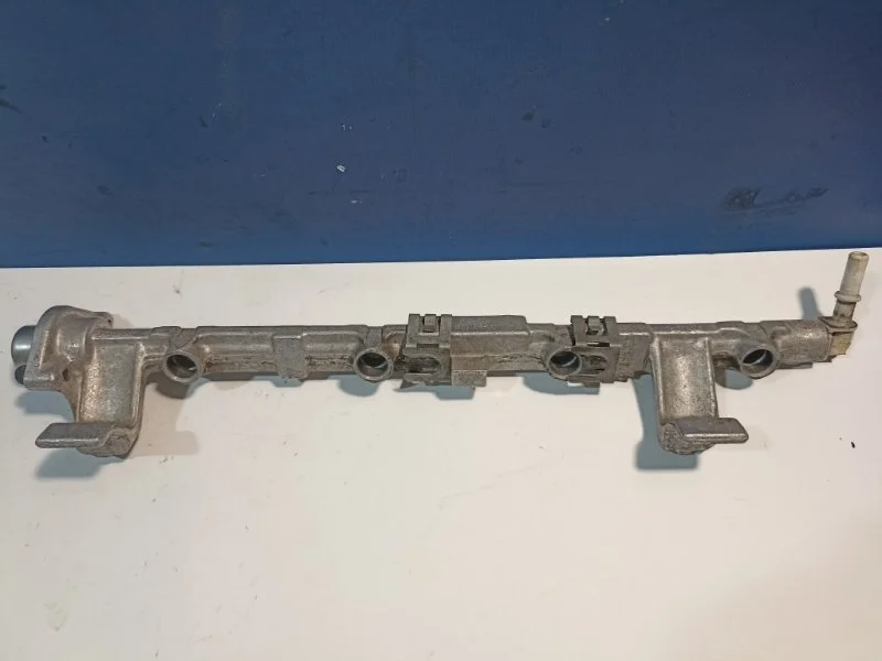 Рейка топливная Ford Focus 2 2004-2011 0280161515 1.6 HWDA
