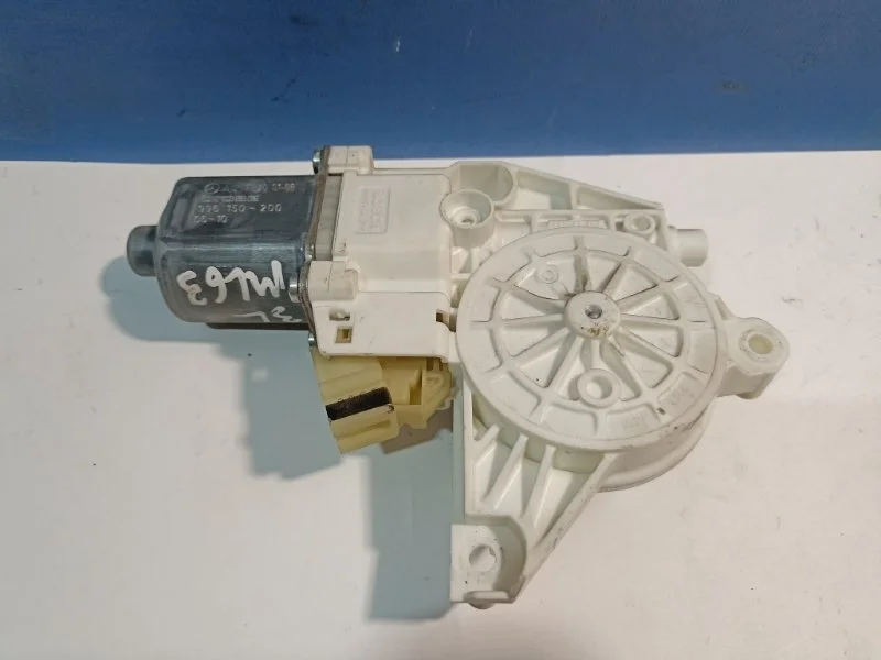Моторчик стеклоподъемника Mercedes-Benz M-Class W164 2006 A2518200108 164 156.980 M156 E63 V8 БЕНЗИН, задний левый