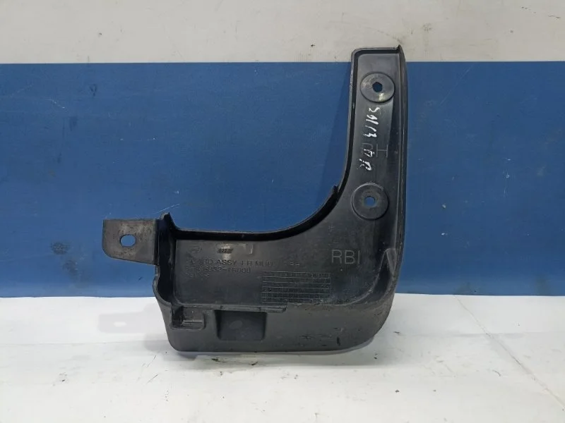Брызговик Hyundai Solaris 1 2013 868321R000 RB 1.6 G4FC, передний правый