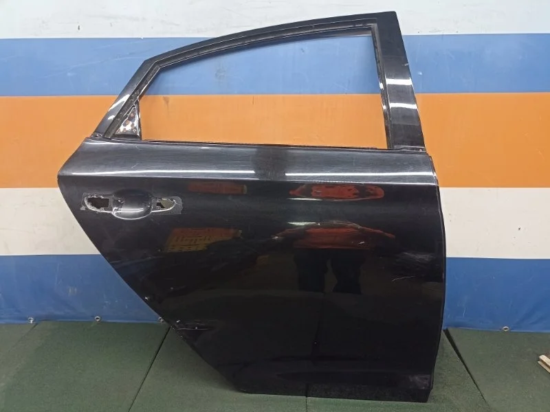 Дверь Hyundai Solaris 2 2019 77004H5000, задняя правая