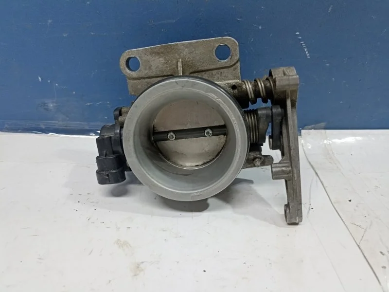 Заслонка дроссельная Nissan Almera 2013 7700875435 G15 1.6 K4M490
