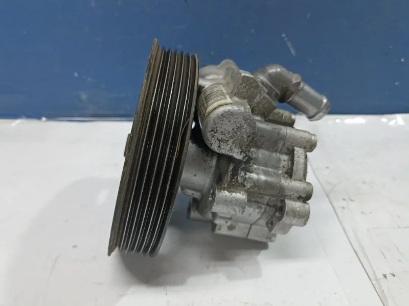 Насос ГУР Nissan Almera 2013 491108694R G15 1.6 K4M490