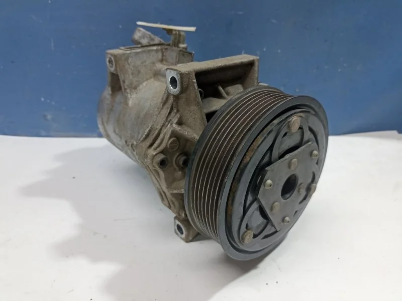 Компрессор кондиционера Renault Duster 1 2019 926003859R HSA 2.0 F4R410