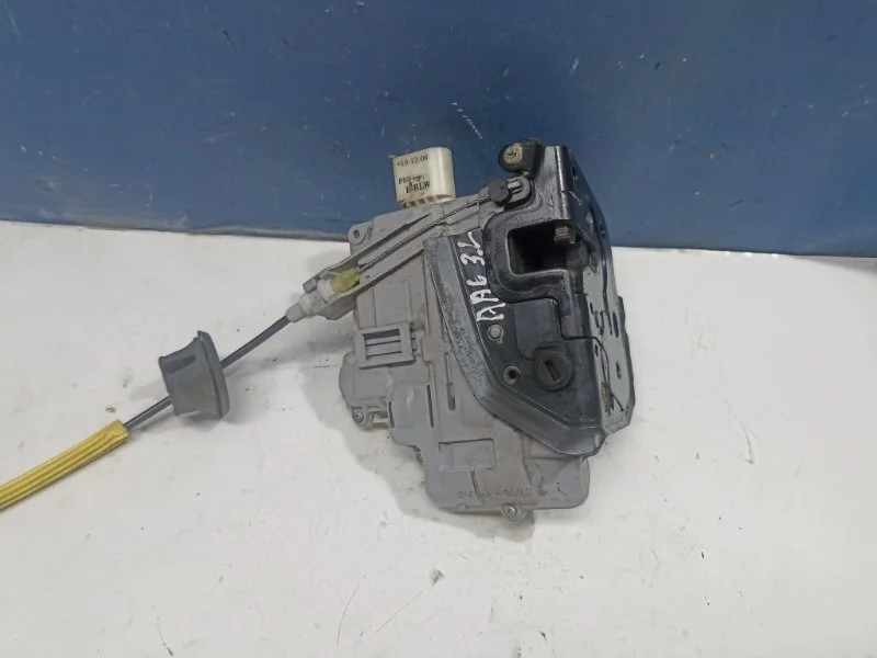 Замок двери Audi A6 2005 4F0839015 4F2 3.0 BBJ, задний левый