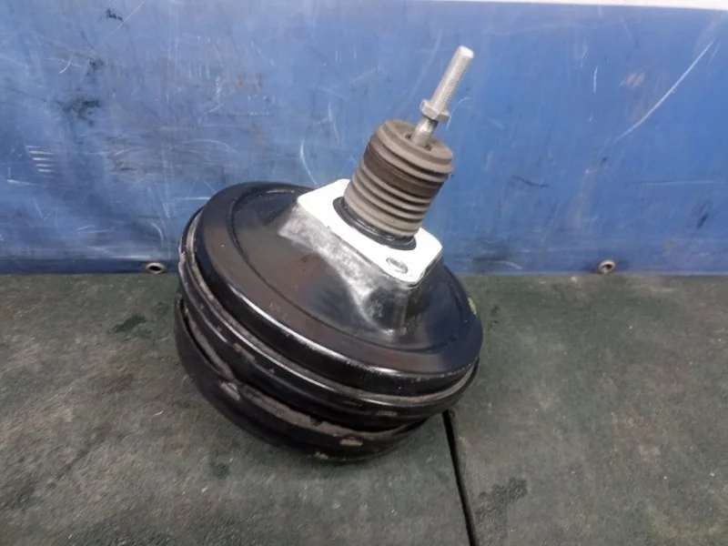 Вакуумник тормозной Audi A6 2005 4F0612107F 4F2 3.0 BBJ