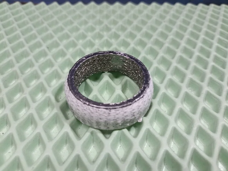 Кольцо глушителя Toyota Yaris 2005 - 2011 ST1745140010 1.0 1KRFE