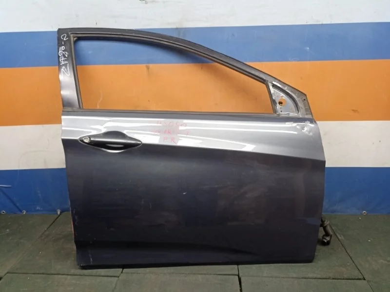 Дверь Hyundai Solaris 1 2014 760044L000 RB 1.6 G4FC, передняя правая