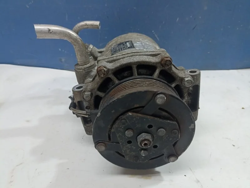Компрессор кондиционера Mitsubishi Outlander Xl 2012 7813A068 CW5W 2.4 4B12