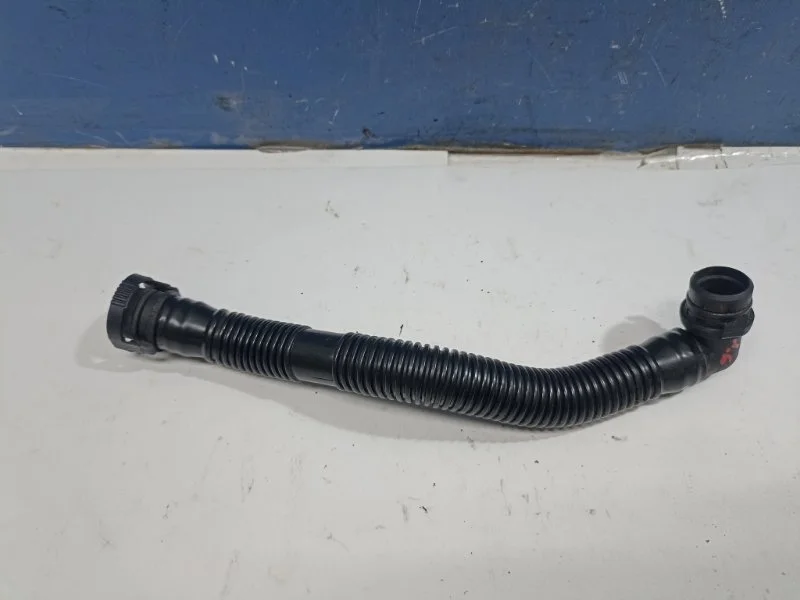 Патрубок возд. Volkswagen Golf 6 2012 06A131127L 1.6 BSE