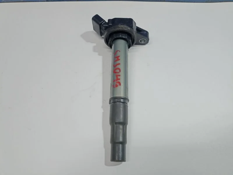 Катушка зажигания Toyota C-Hr 2022 9091902258 ZGX10 2.0 3ZRFAE