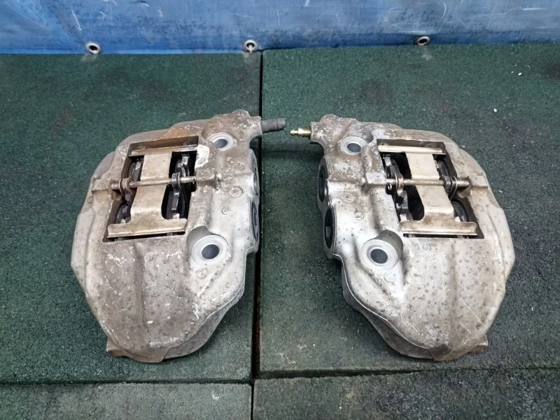 Суппорта тормозные Lexus Ls 430 2006 4773050150 UCF30, передняя